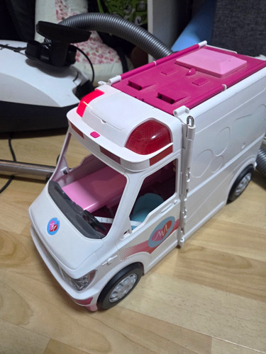 Puppen-Krankenwagen